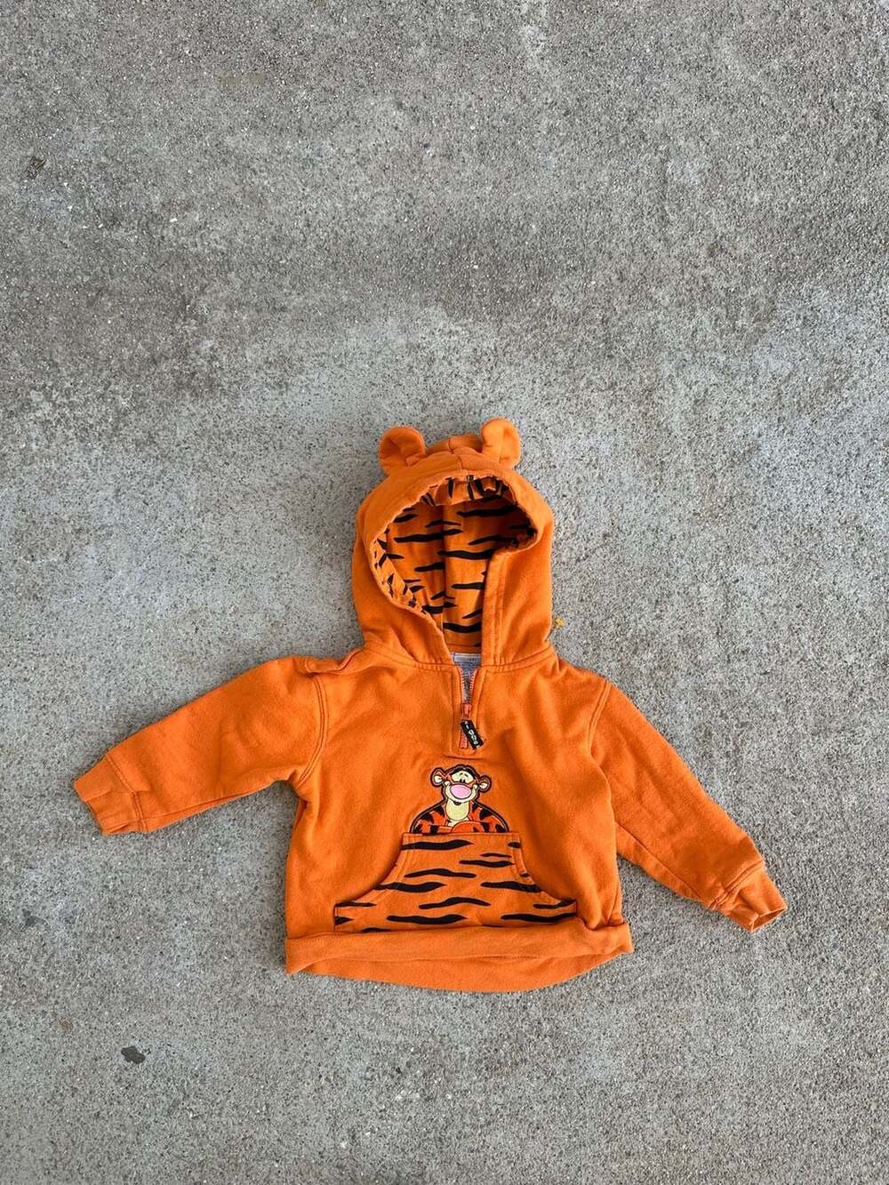 The Wonderful World of Disney Tigger Character Hoodie Size 3T